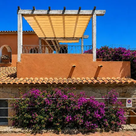 Le Ginestre Sea View One-bedroom 100m From The And Town Center *