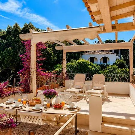 Le Ginestre Sea View One-bedroom 100m From The And Town Center