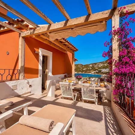 Le Ginestre Sea View One-bedroom 100m From The And Town Center Дом отдыха